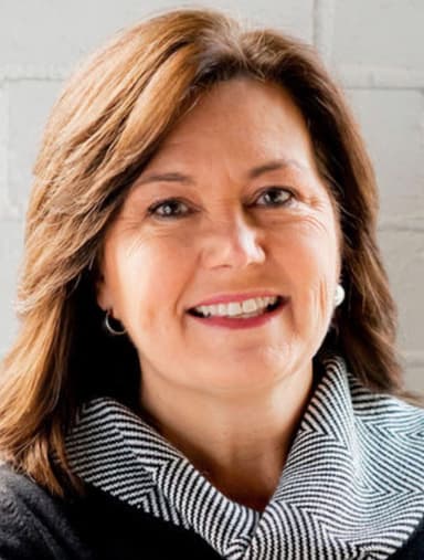 Wendy  Stevens