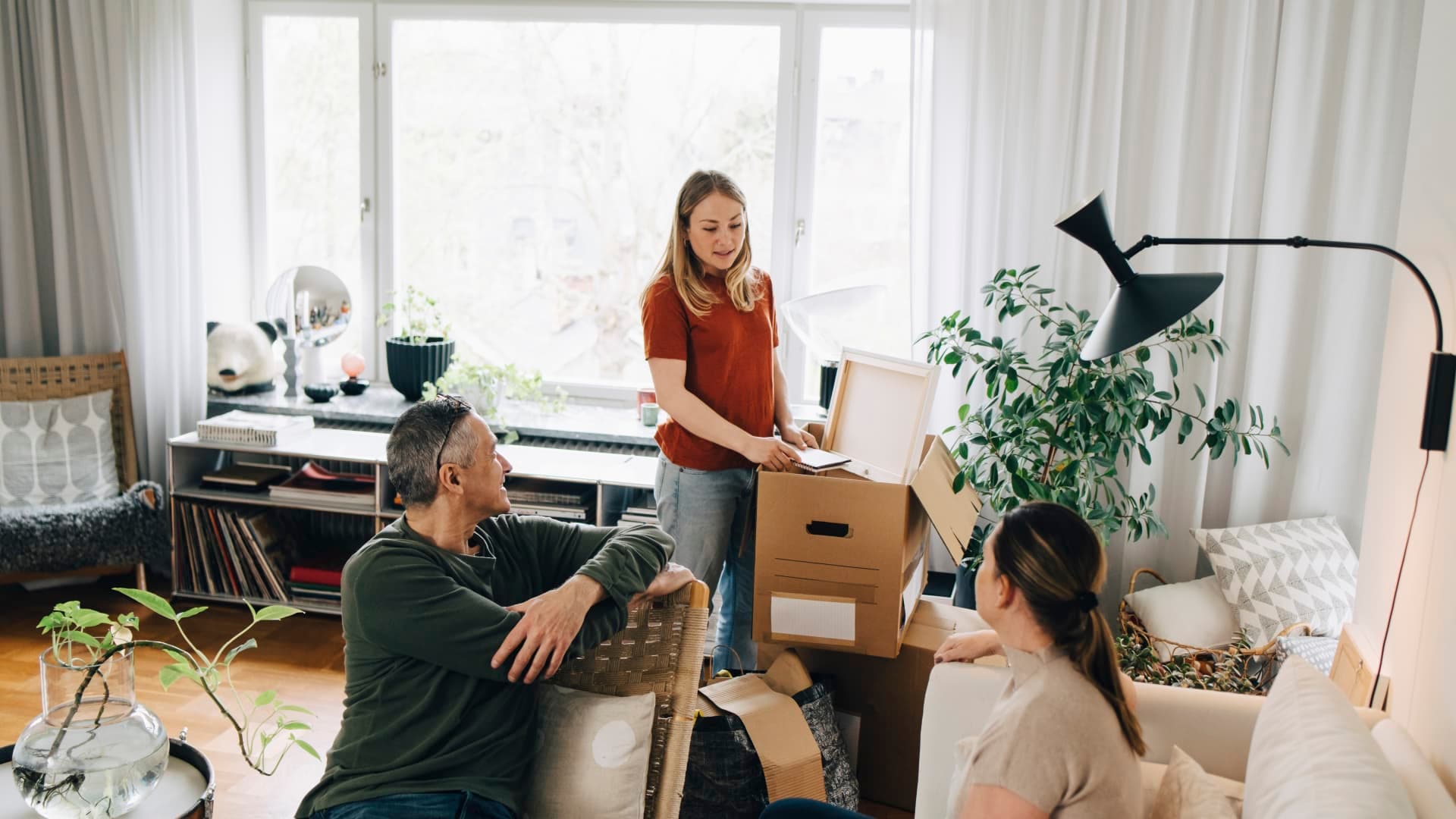1 in 2 adults have moved back in with their parents. If that's you, here are 5 ways to make it pay off