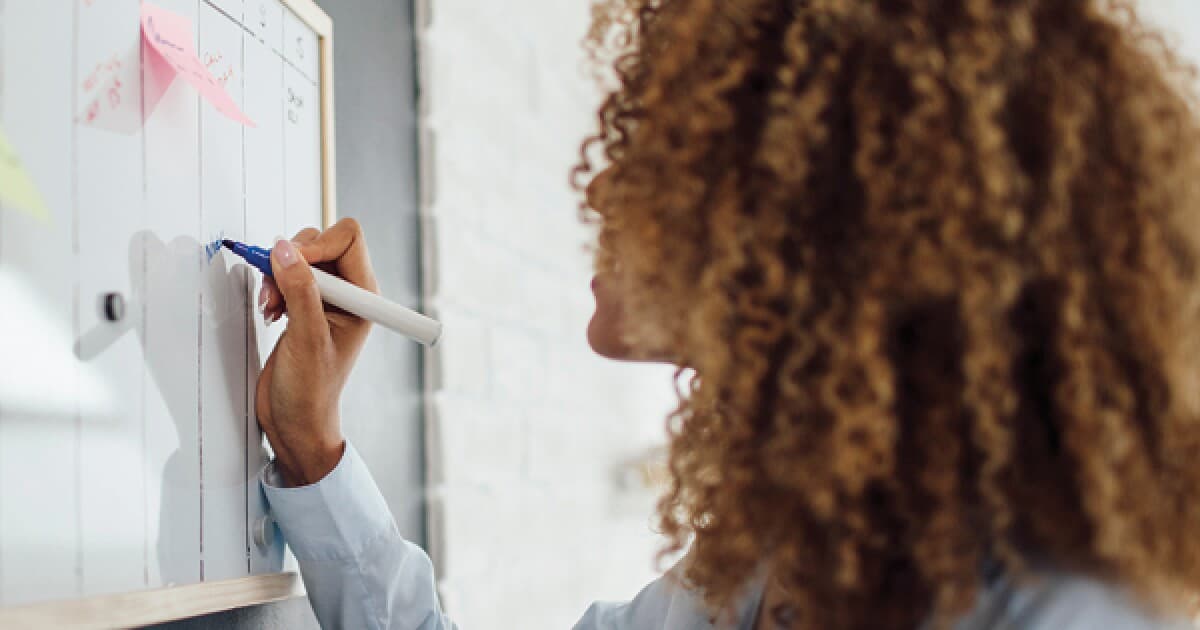 Simple ways to improve your finances in 2022