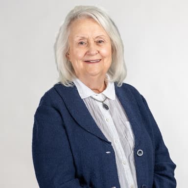 Lorraine McManmon
