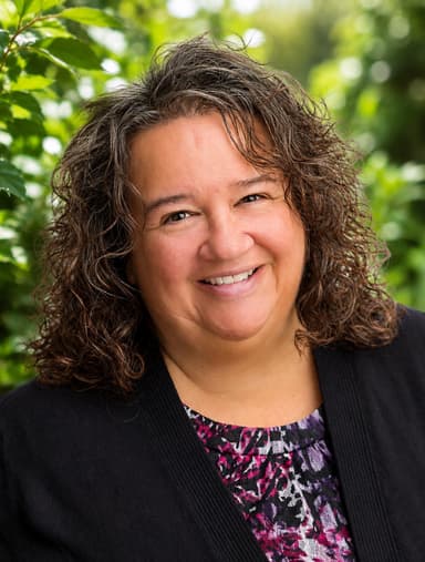 Theresa  Janechek