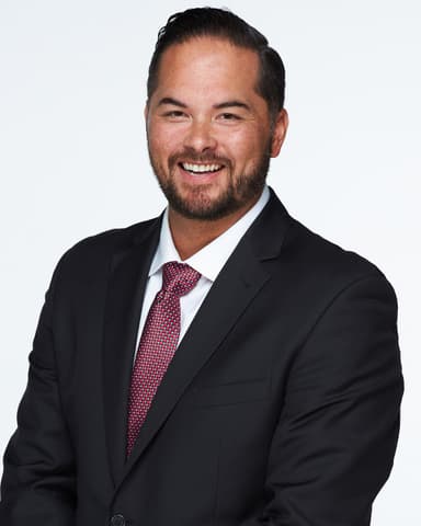 Robert Briones