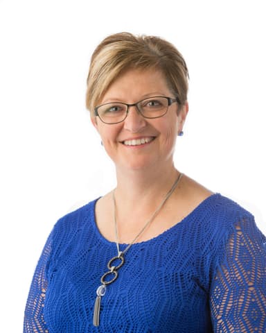 Joan Bartz